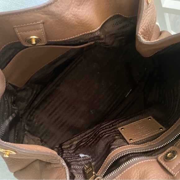 Prada Two Way Purse Handbag Vitello Pebbled Leather Caramel - Picture 8 of 13